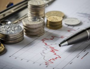 Short-Term vs Long-Term Investing: Key Differences Explained